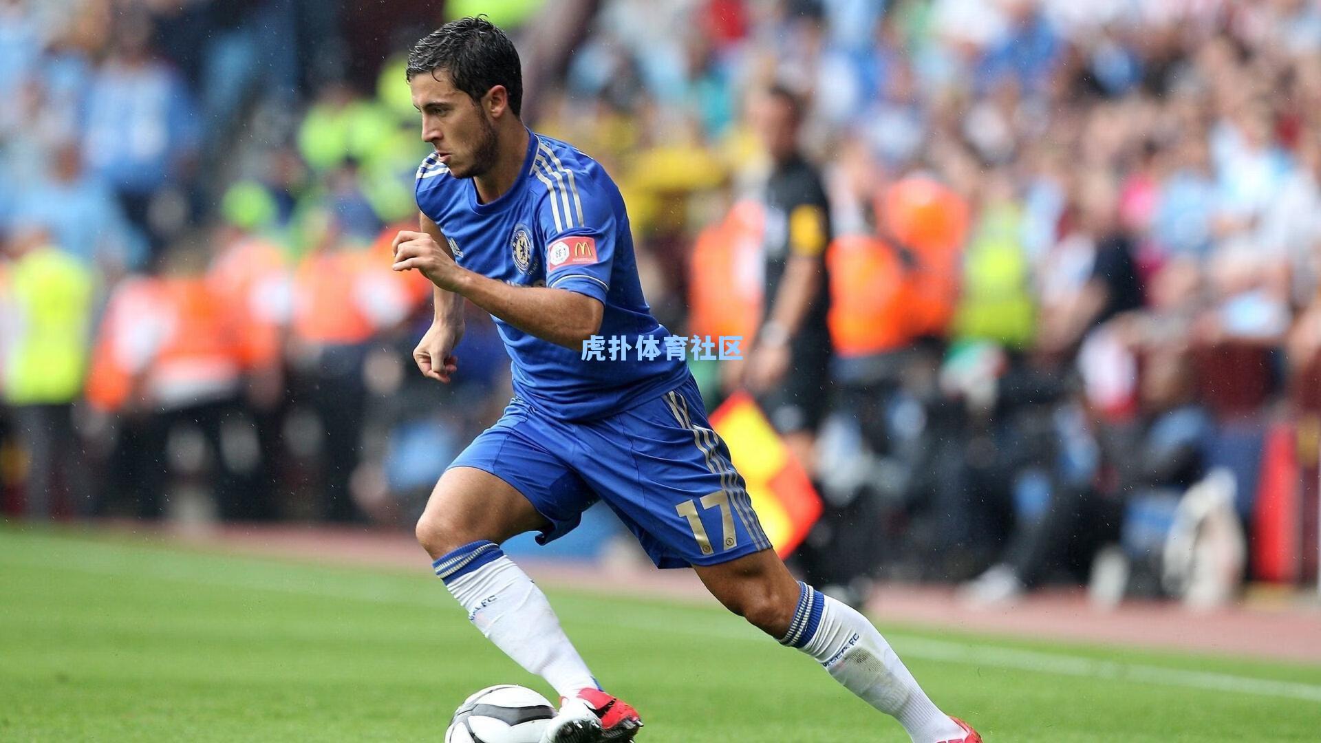 诺伊尔戏剧性伤退！拜仁门神再遭重击，欧冠征程蒙上厚重阴影