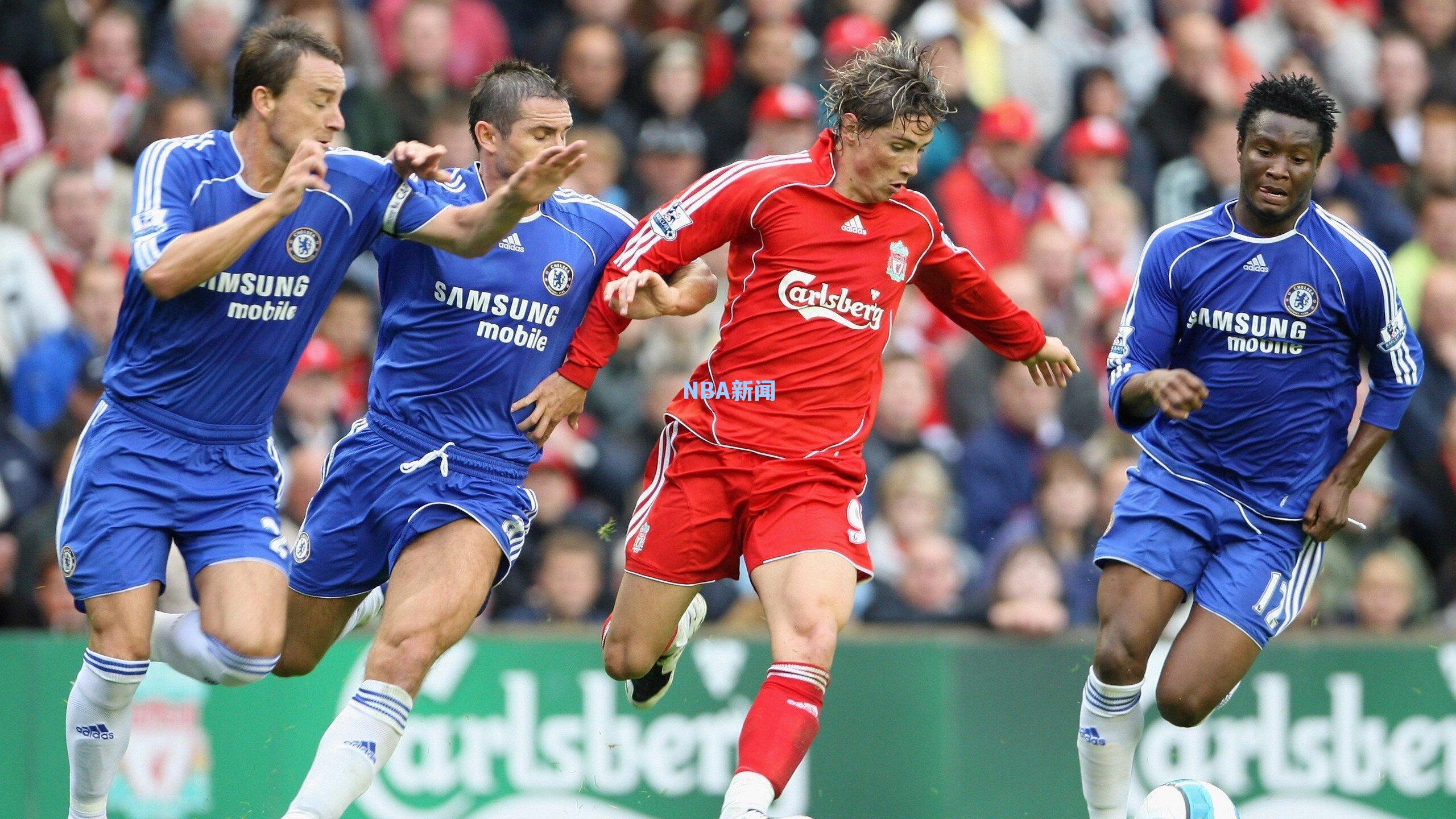 拜仁冬窗神操作，天价续约队医组，伤员满营竟成争冠底牌？